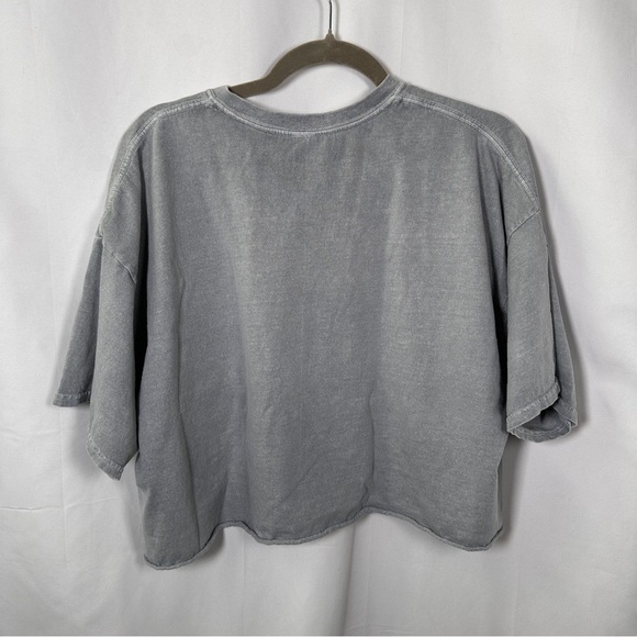 Van Halen Boxy Cropped Tee with Pin-Up Motorcycle Graphic S/M - Picture 7 of 10